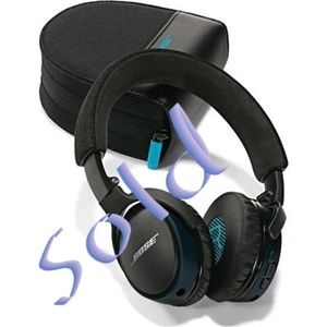 SOLD soundlink on-ear bluetooth headphones